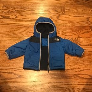 North face infant jacket 6-12 months